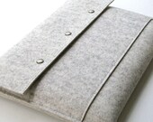 13"  Macbook AIR //  wool felt laptop sleeve in N A T U R A L