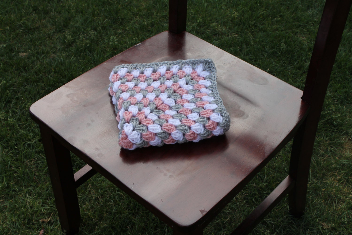 mini granny blanket in pink and grey. Mini blanket