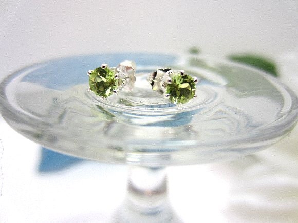 Sterling Silver Post Earrings Faceted Peridot