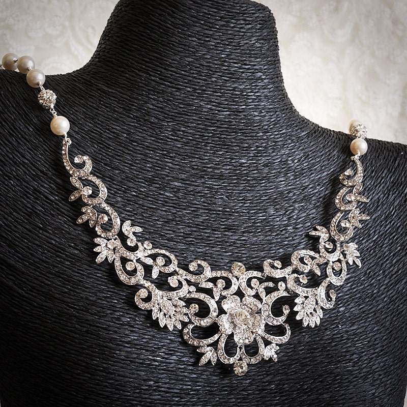 FABIONA, Bridal Necklace, Victorian Crystal Bridal Bib Necklace, Rhinestone and Pearl Wedding Statement Necklace, Flower Leaf Bridal Jewelry