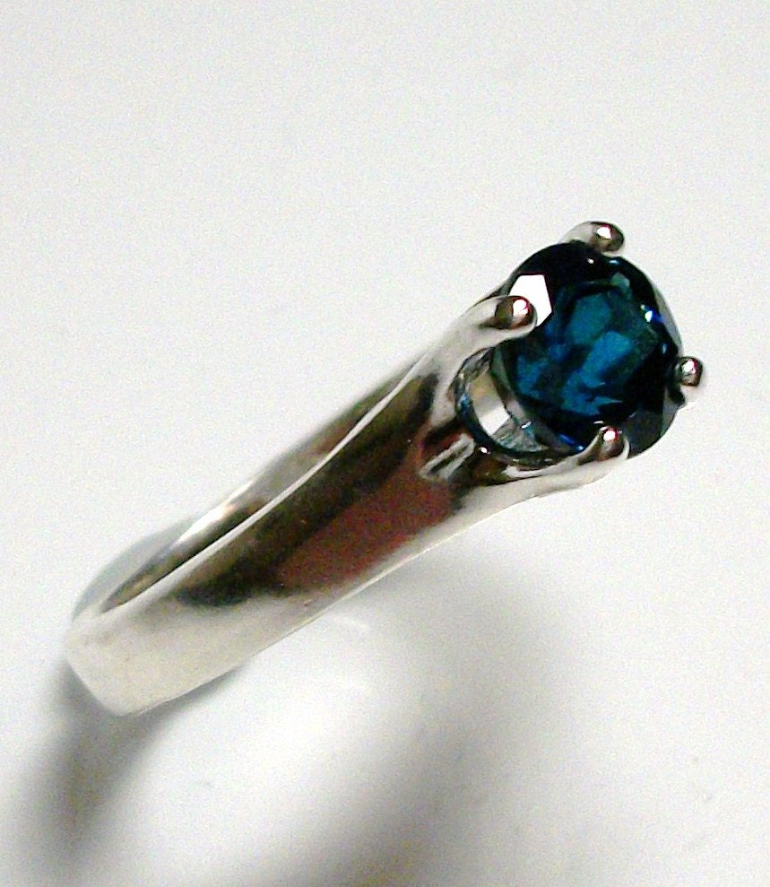 London blue topaz tulip ring s7 set in sterling silver, gifts for her, fine jewelry, "Blueberry Hill"