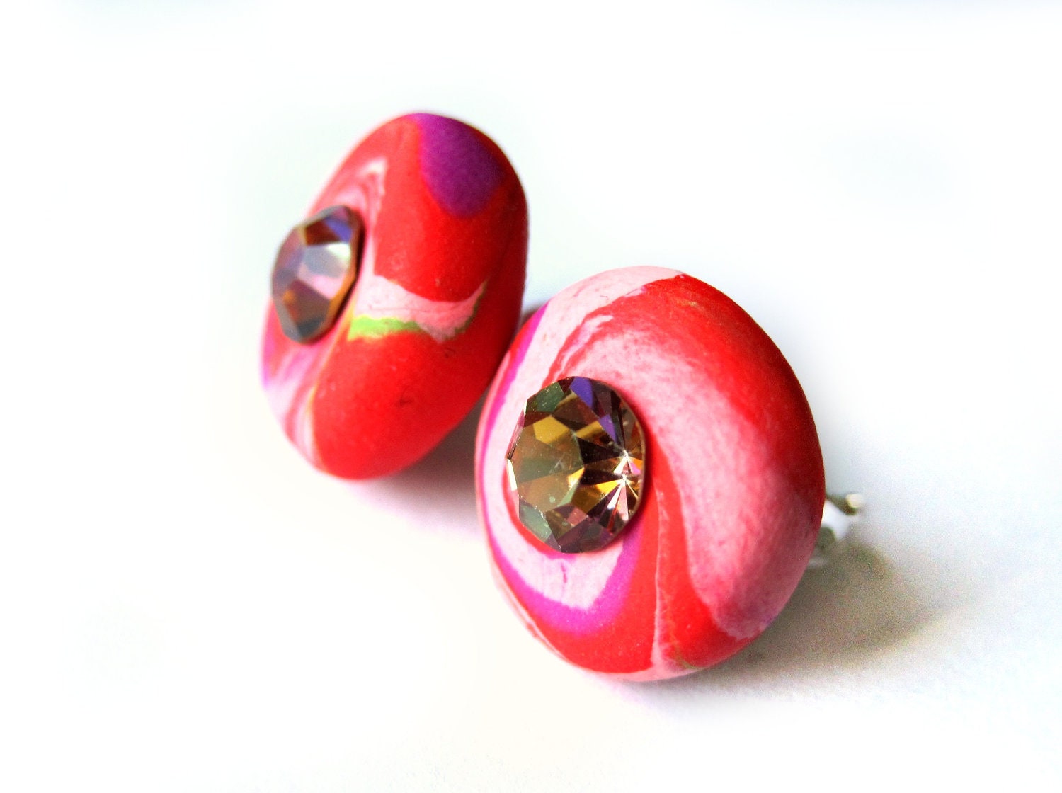 Red earrings, pink - Polymer clay buttons, polymer clay studs, posts - Swarovski crystal inlay - Cute, romantic, romance, gift for her