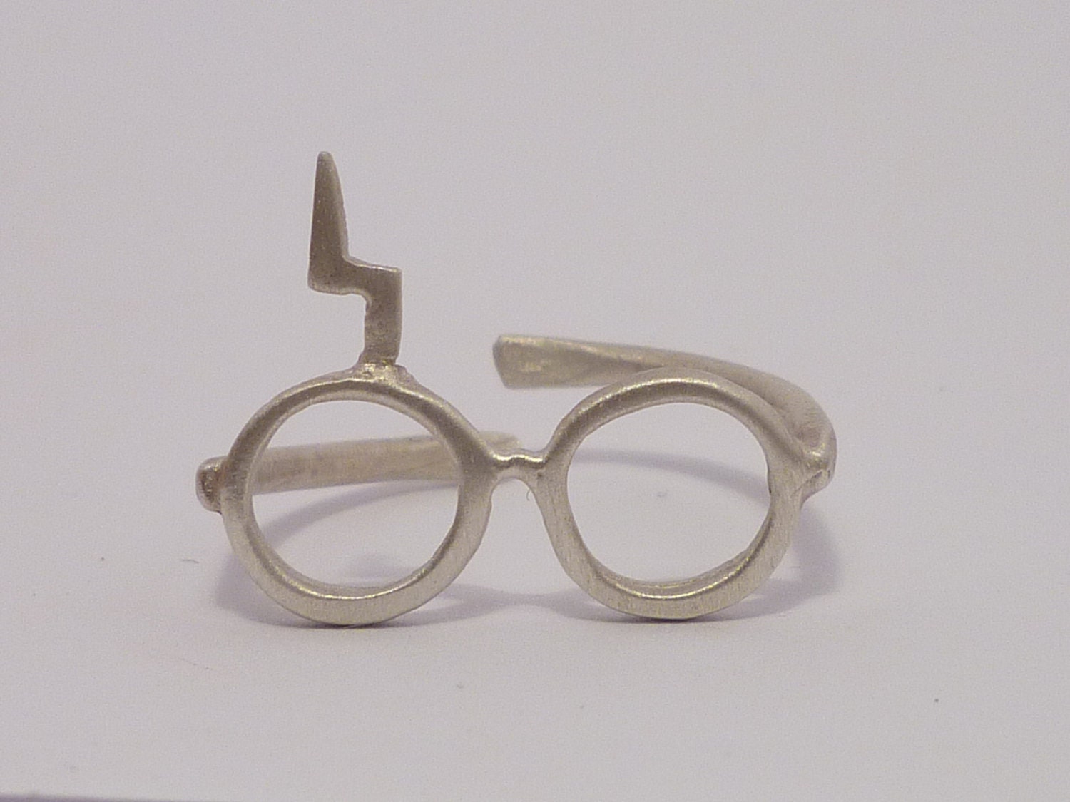 Harry Potter ring.Lightning scar.Sterling silver glasses ring.Adjustable geek jewelry.Gift under 25.