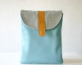 iPad Case iPad padded sleeve flap leather detail