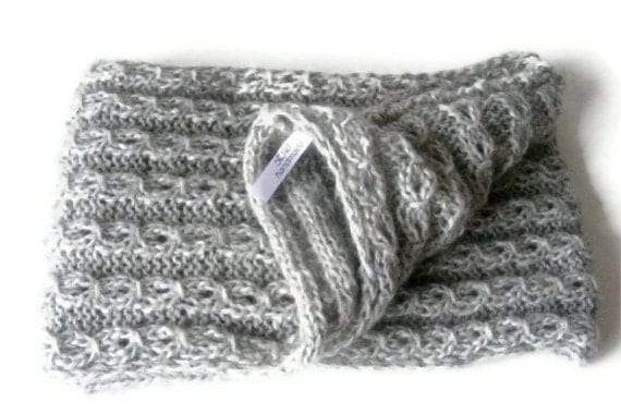 infinity Scarf. hand crocheted women scarf, loop scarves,gray cowl, circle scarf ,fashion accsessory ,gift ideas, fall winter, long scarf