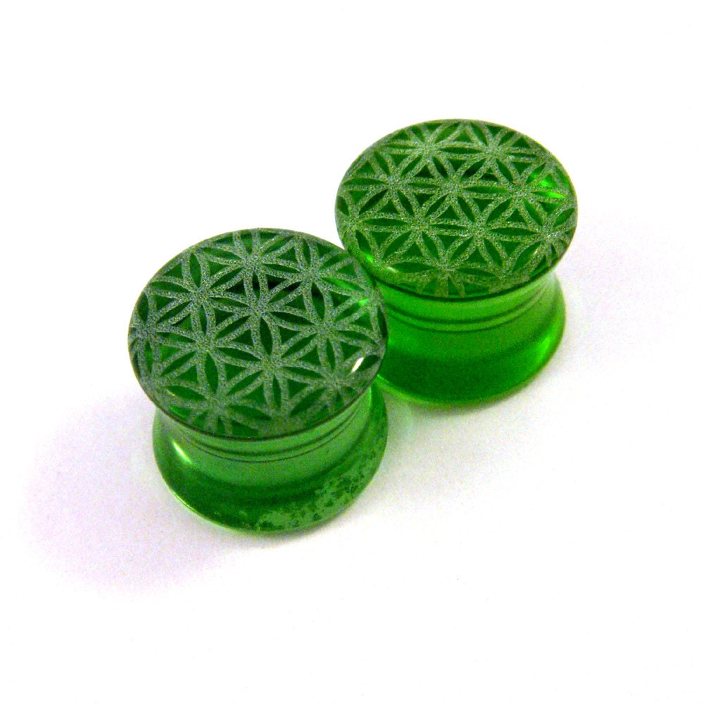 Flower of Life Green Glass Plugs - 2g (6mm) 0g (8mm) 00g (9mm) (10mm) 7/16" (11mm) 1/2" (13mm) 9/16" (14mm) 5/8" (16mm) Transparent Gauges