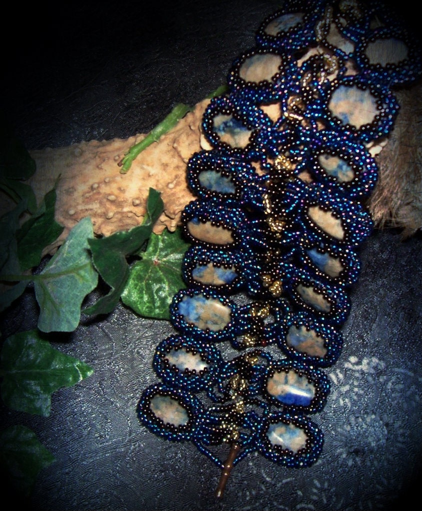 Lapis Lazuli Cabochon Beadwoven Bracelet