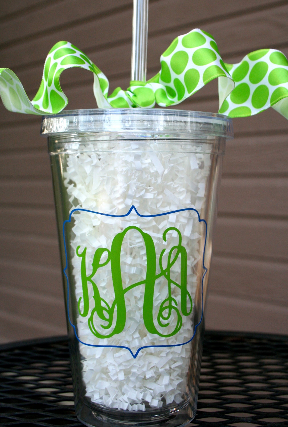 SALE----Acrylic tumbler w/ straw & lid