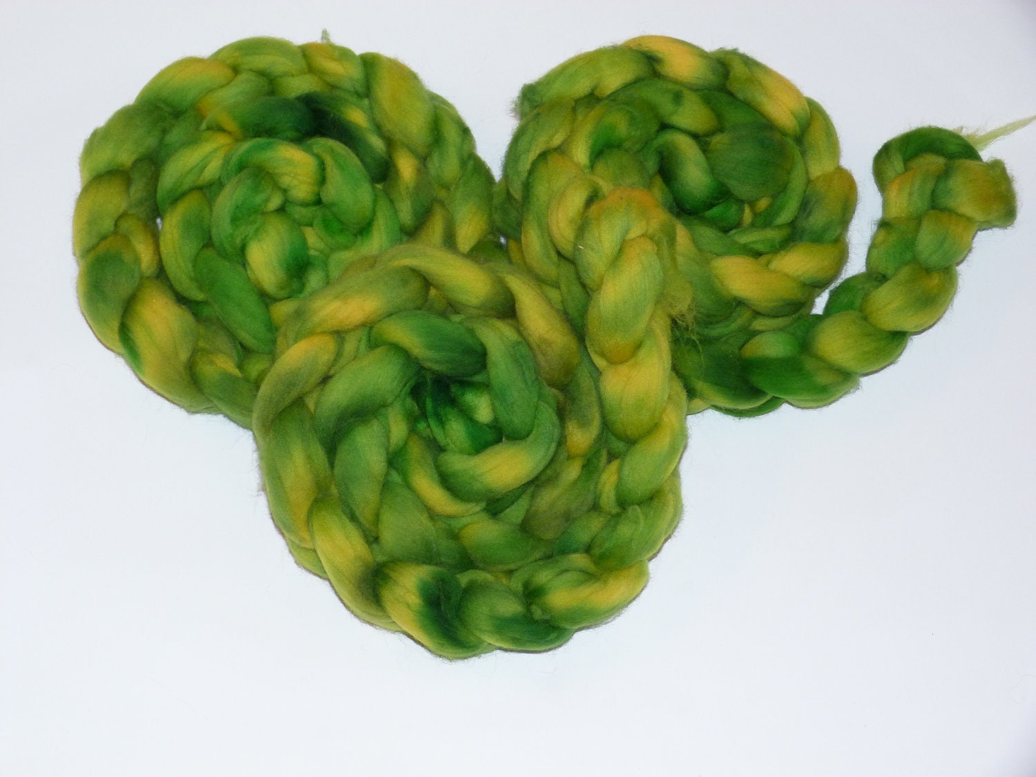 Crocodile  Superwash BFL Wool Roving 4 oz