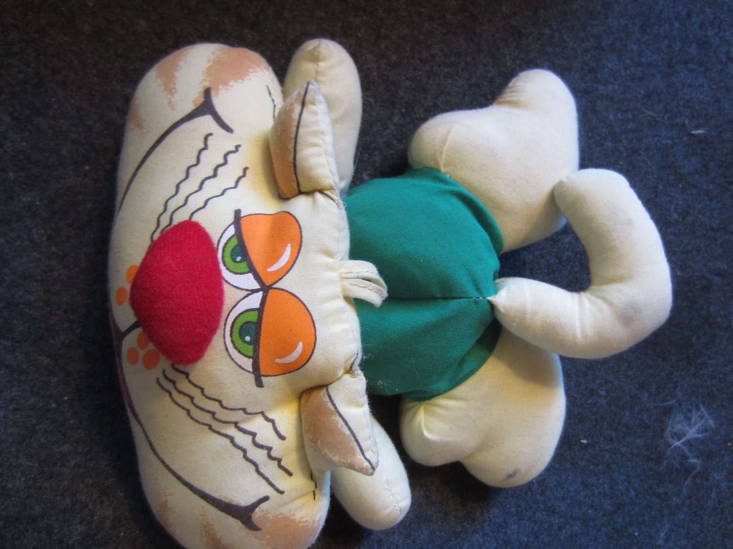 Vintage Russ Berrie Co "Arthur" Bean Bag Cat "You Tickle My Whiskers" Cloth doll toy kitschy kitty doll