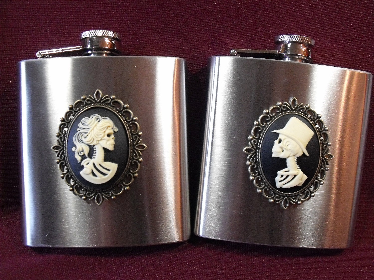 Gothic Bride and Groom Cameo Flasks Wedding Gift Set