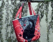 Artsy Fish Tote Weekend Bag