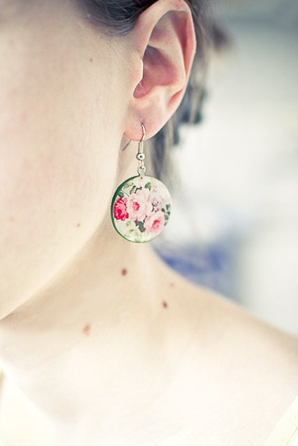 Flowers earrings, garden jewelry, floral, green and pink, spring earrings - Lepun