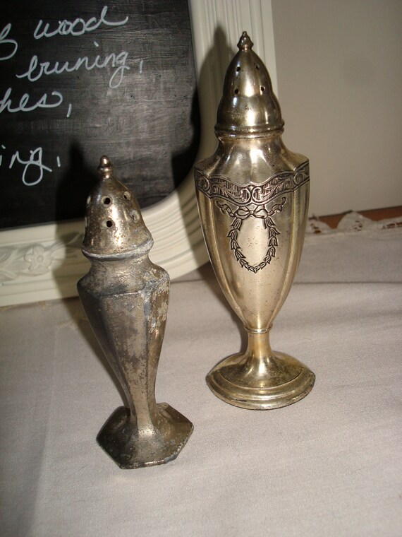 Vintage Quaker Shaker silver salt and pepper by TapersnPetals