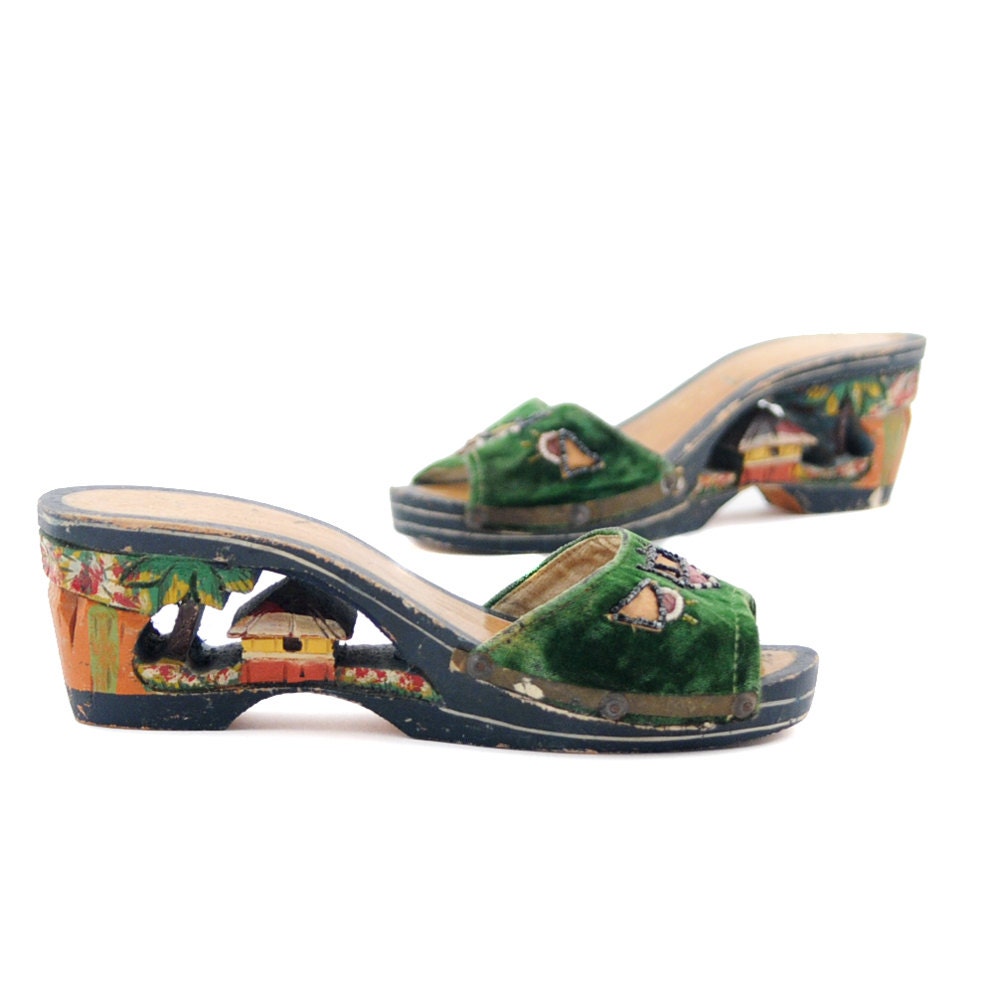 Vintage 1940's Hand Carved Polynesian Wedge Platform Sandals Shoes 7.5