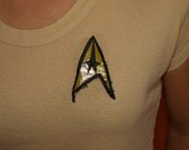 Vintage 1980s Star Trek STARFLEET Womens Cut T-Shirt Logo Sci Fi Beige Tee Shirt