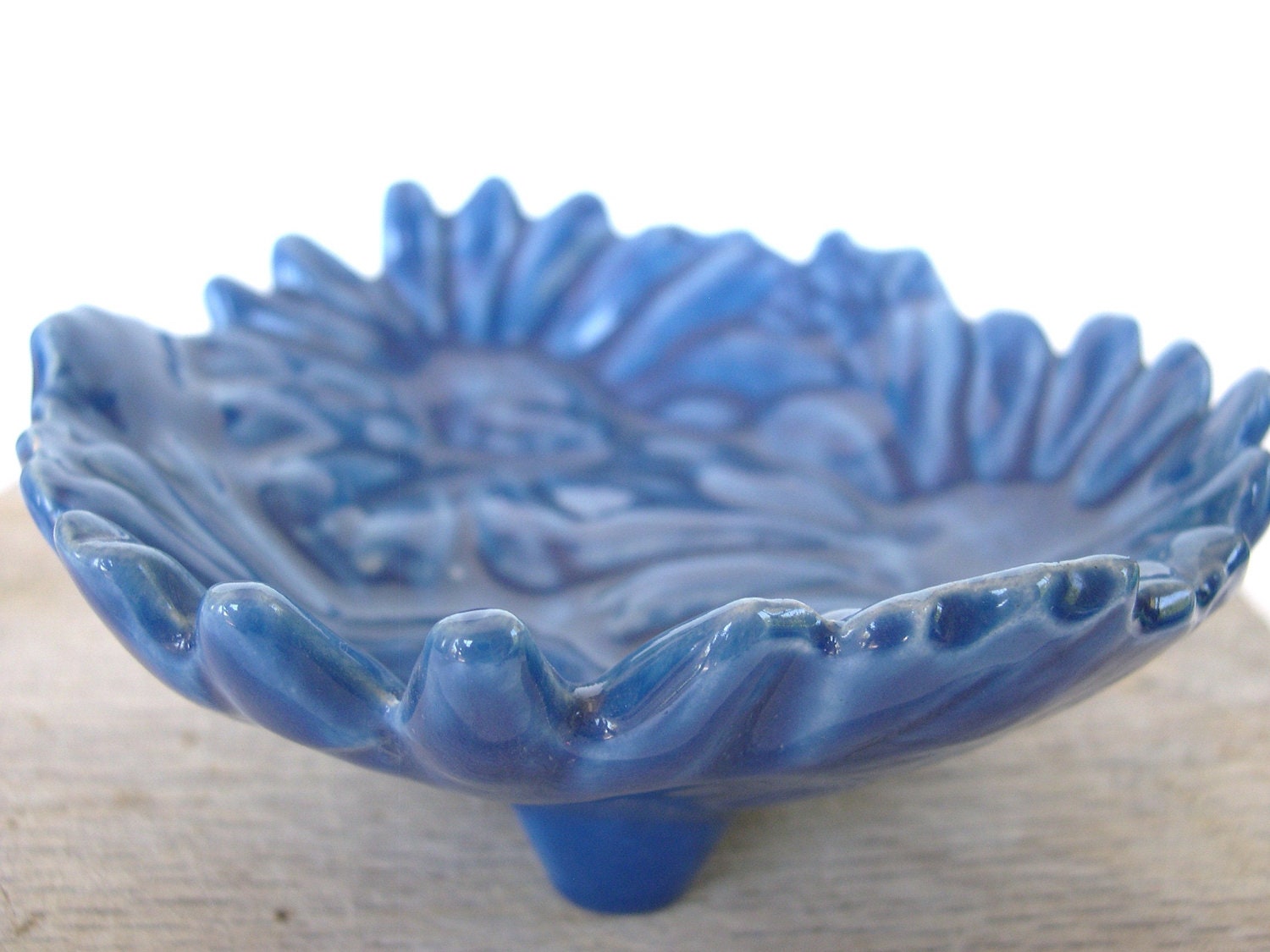 Vintage Pottery Dish Blue Daisy Flowers 60s