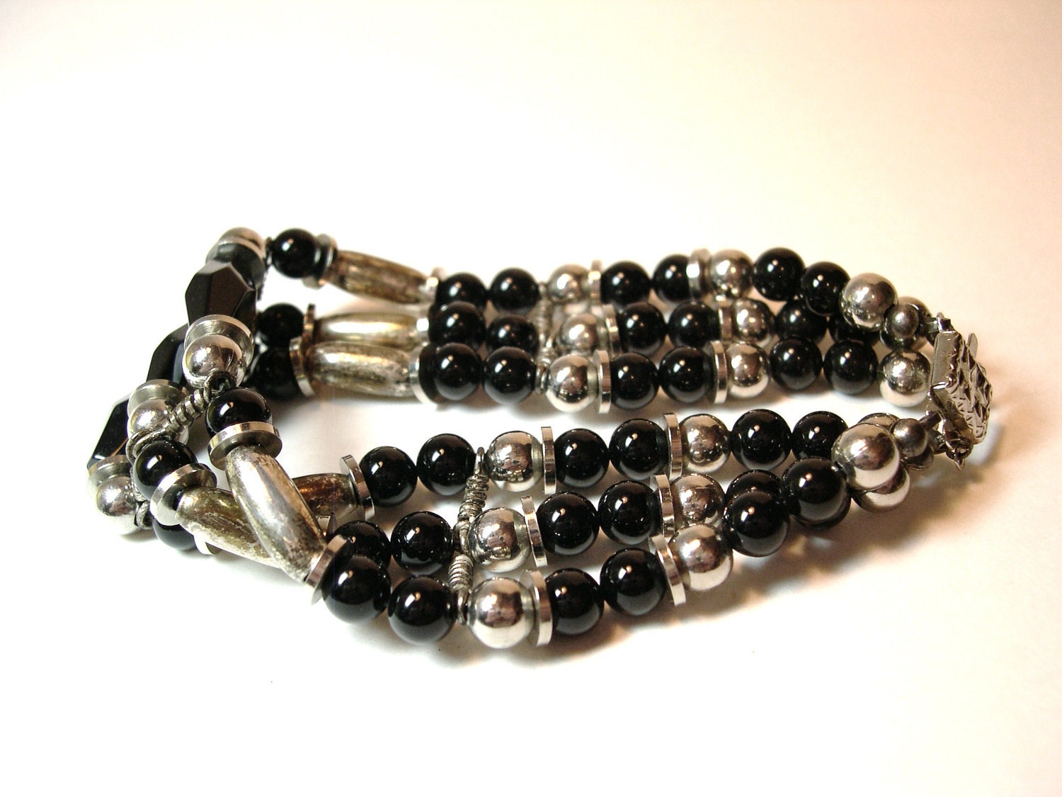 Vintage Necklace Onyx and Silver Beaded Choker and Bracelet 80's (73-4)