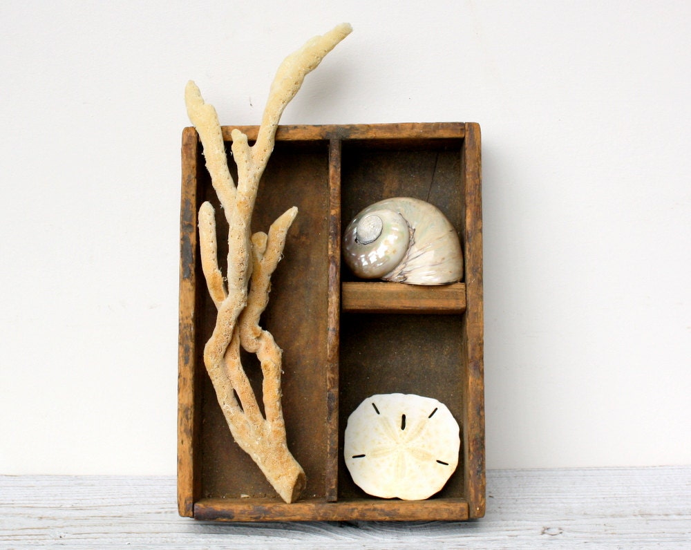 Vintage Wooden Caddy - Tote