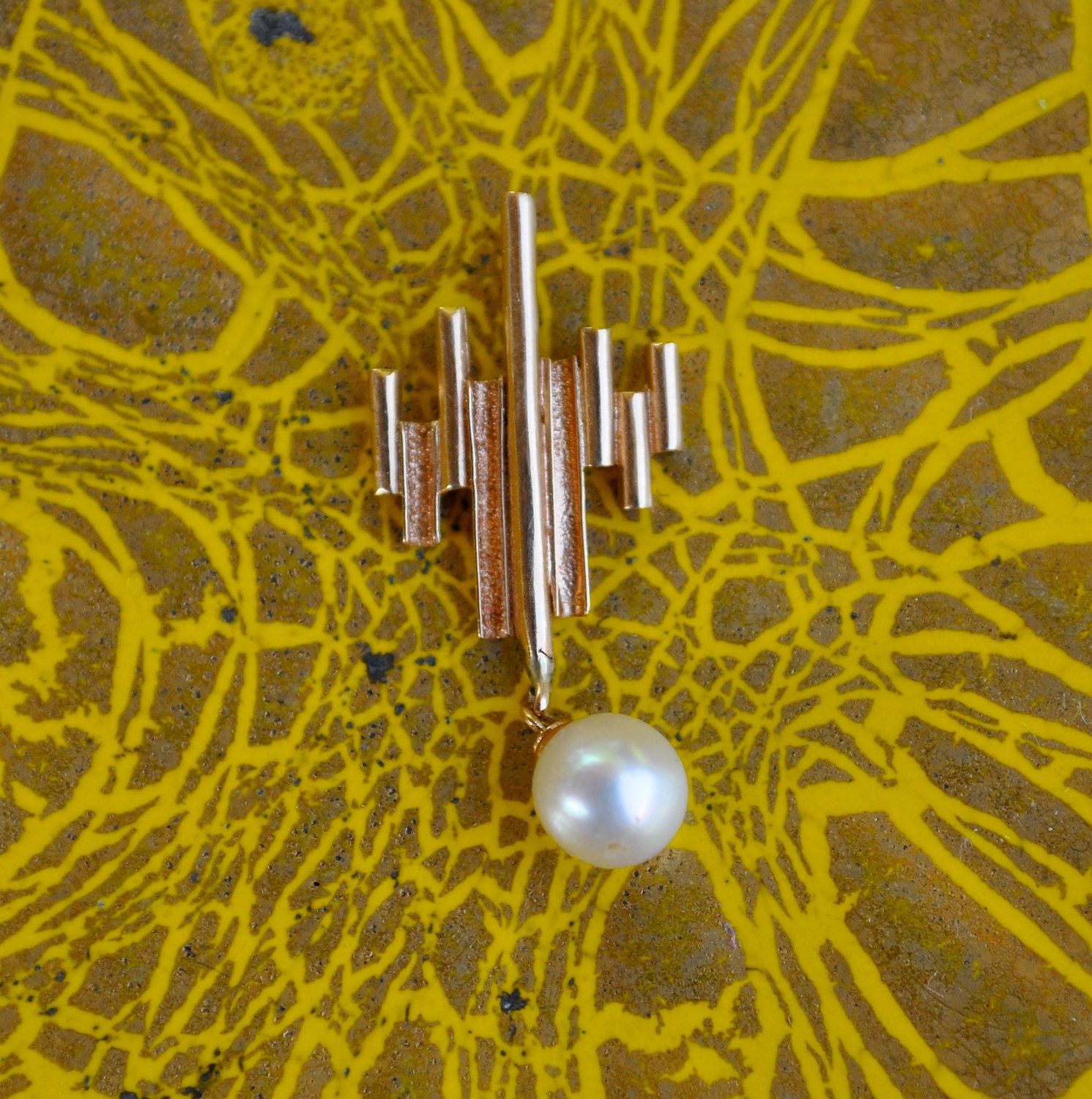 Brutalist Abstract 14k Gold & Pearl Eames Era Mid Century Pendant
