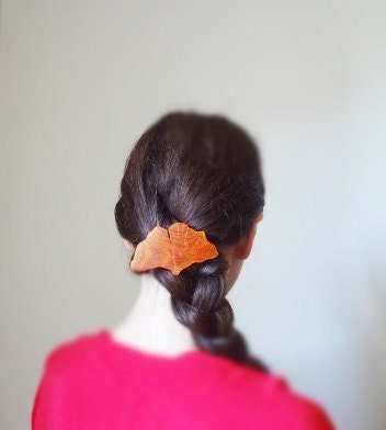 The mysterious beauty- asian Ginkgo orange red barrette
