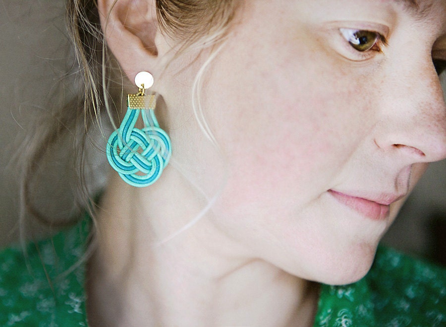 Knots leather cord earrings  - Everyday jewelry by pardes israel