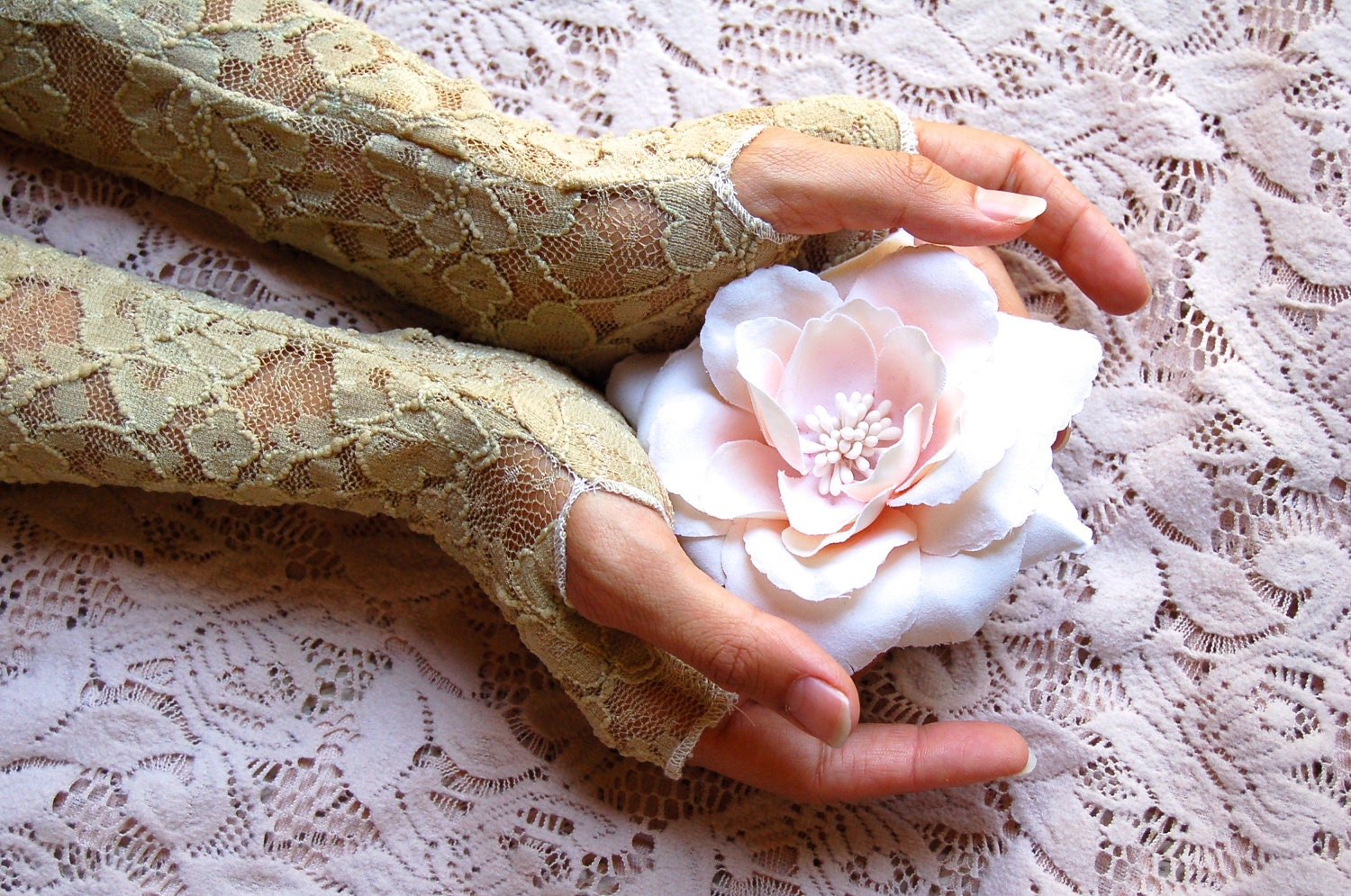Lace Fingerless Gloves In Vintage Cream, Arm Warmers, Gypsy, Boho, Belly Dance