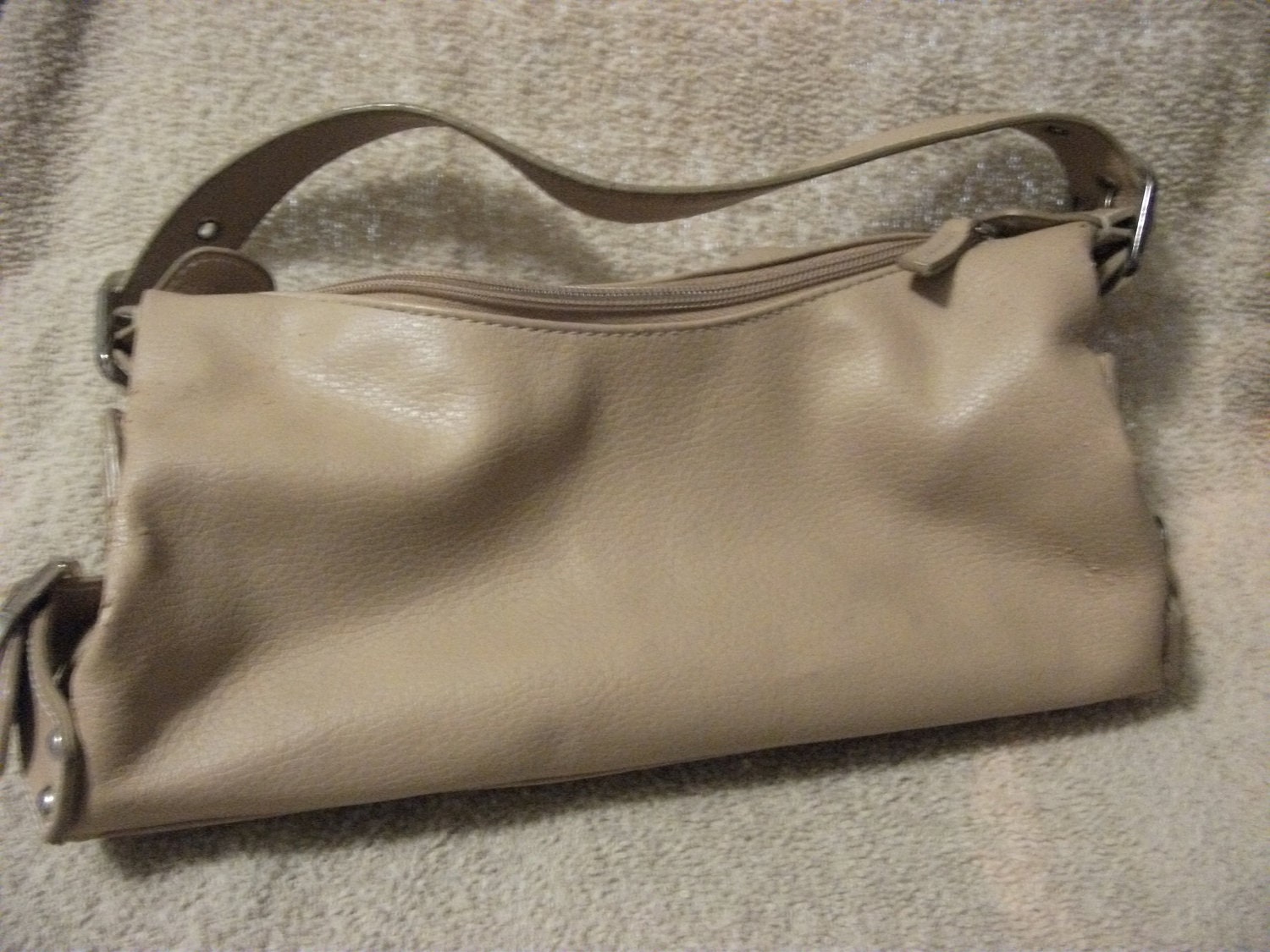 SALE 1/2 Price Vintage Ladies Tan Purse by St John's Bay Shabby Chic Now Only 2 USD