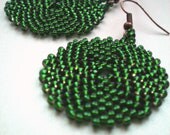 Emerald green round beaded earrings - MaaritJ
