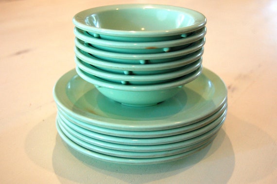 Vintage Dallas Ware Mint Green Melamine Melmac Dessert Plates and Bowls