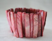 Coral Pink Shell Vintage Bracelet