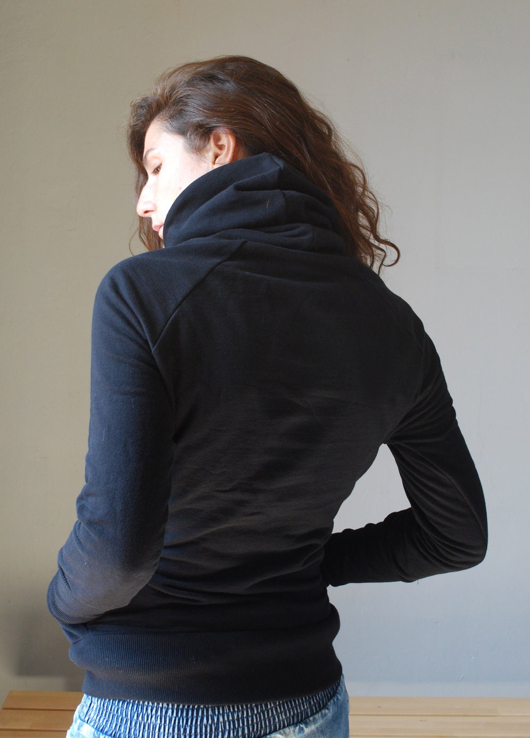 Black Hoodie COMET Women sweatshirt sweater/ Gift for her / Women fashion