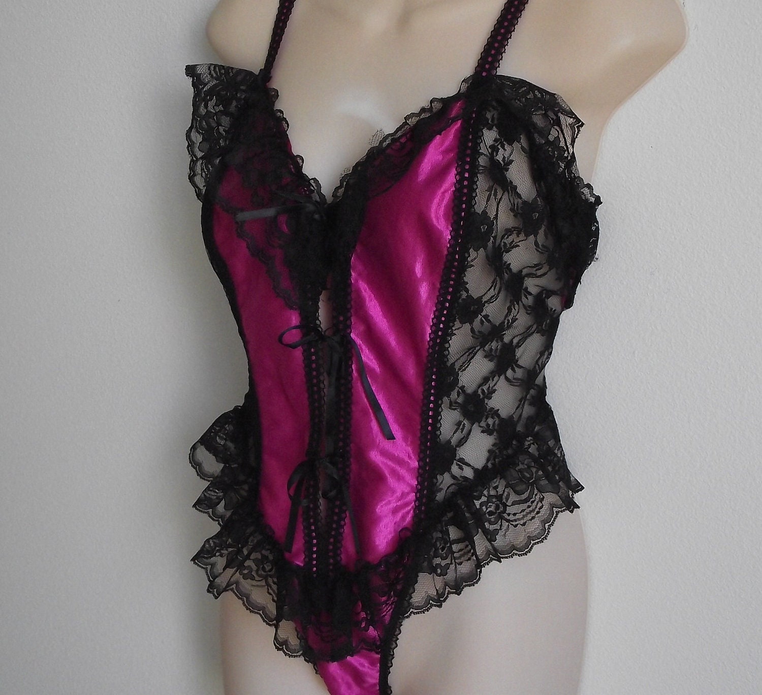 Vintage Teddi corset lingerie pink & black lace teddie M L