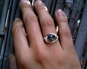 Cracked Glass Wire Ring in Silver or Gold