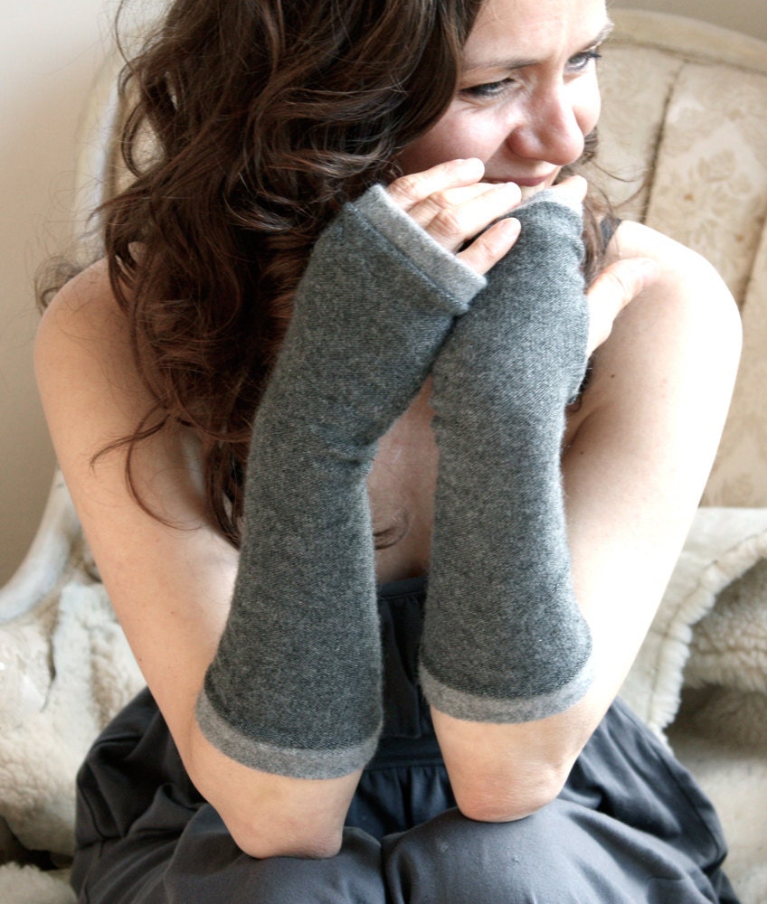 Grey Cashmere Fingerless Gloves. Cashmere Fingerless Mittens Wrist Warmers armwarmers. Typing gloves, long gloves, Gloves, glove, womans