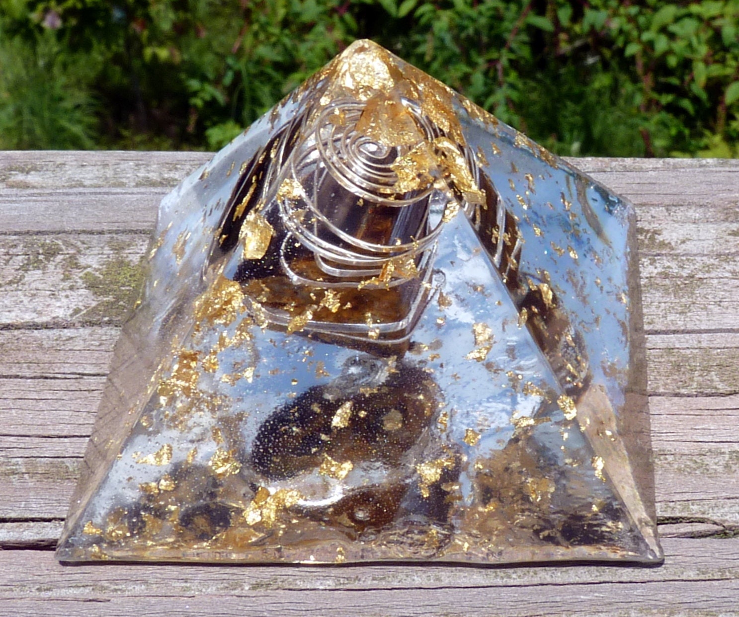 Orgone Energy Accumulator Pyramid with Petrified Wood, Square Silver Wire and Gold Flakes.