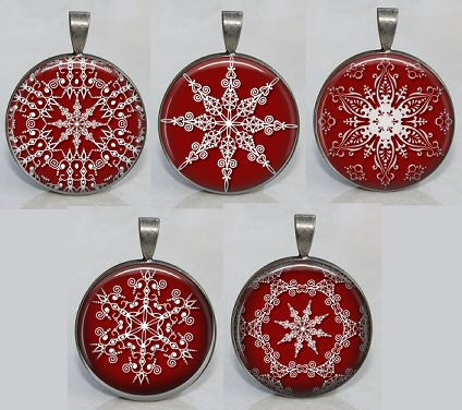 Christmas Ornament Snowflakes Red & Green Set of 5