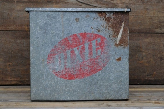 Vintage Metal Dixie Dairy Milk Box Metal Home by PageScrappers