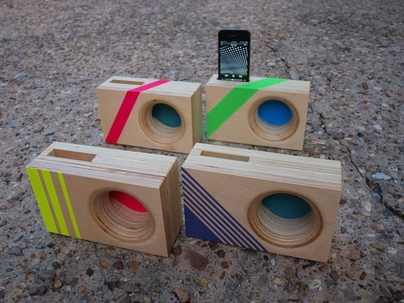 Design Your Own DOCK Box - Acoustic iPhone Amplifier