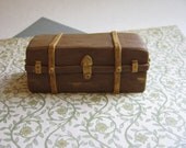Old Chest Trunk Cake Topper
