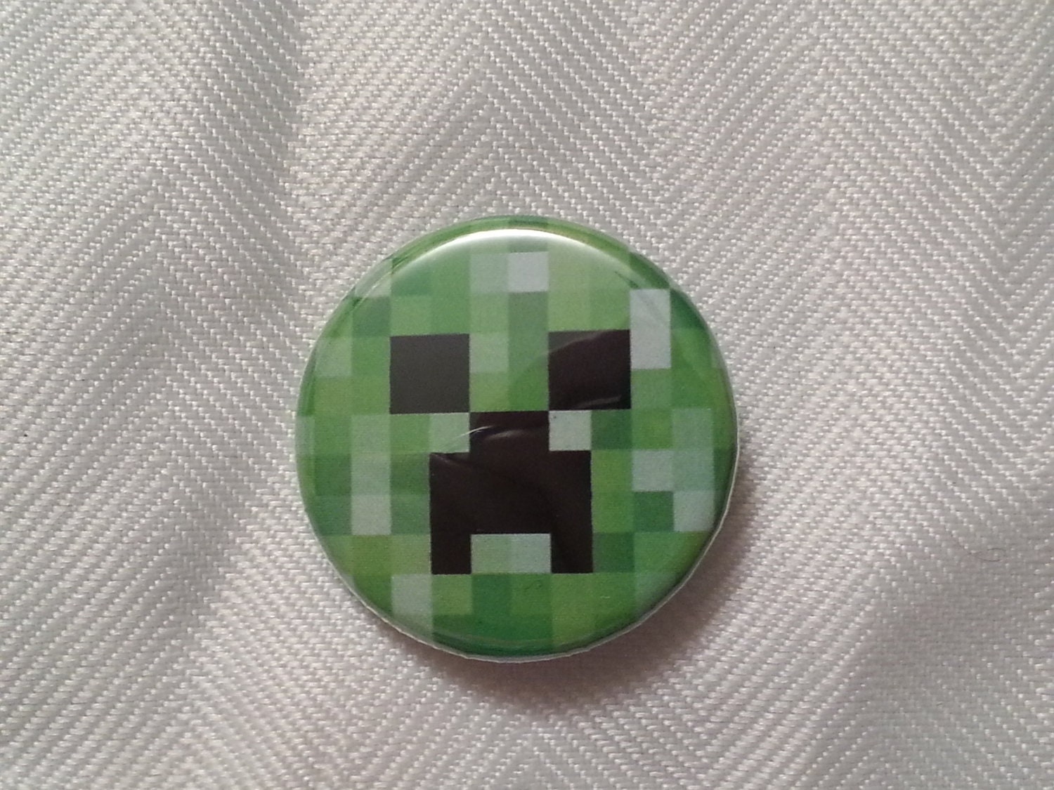 Creeper Button - Geek & Nerd Minecraft Videogame