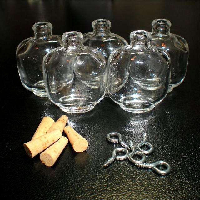 5 Mini French Perfume Bottles With Corks , Tiny Glass Vials. Miniature, Potion, Vials. DIY Pendant.