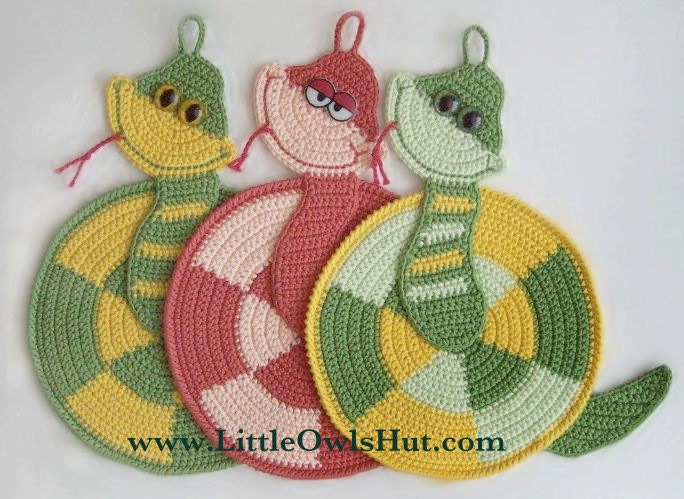 Snake Potholder Crochet Pattern PDF Amigurumi. New Year 2013 present, decoration, Christmas (Instant Download)