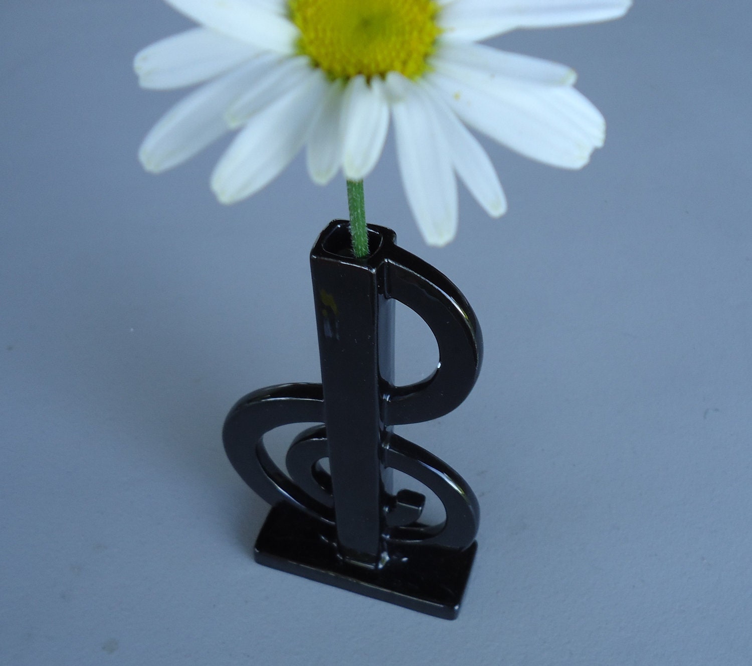 SALE Vintage Music Note Vase by hopscotchmemories on Etsy