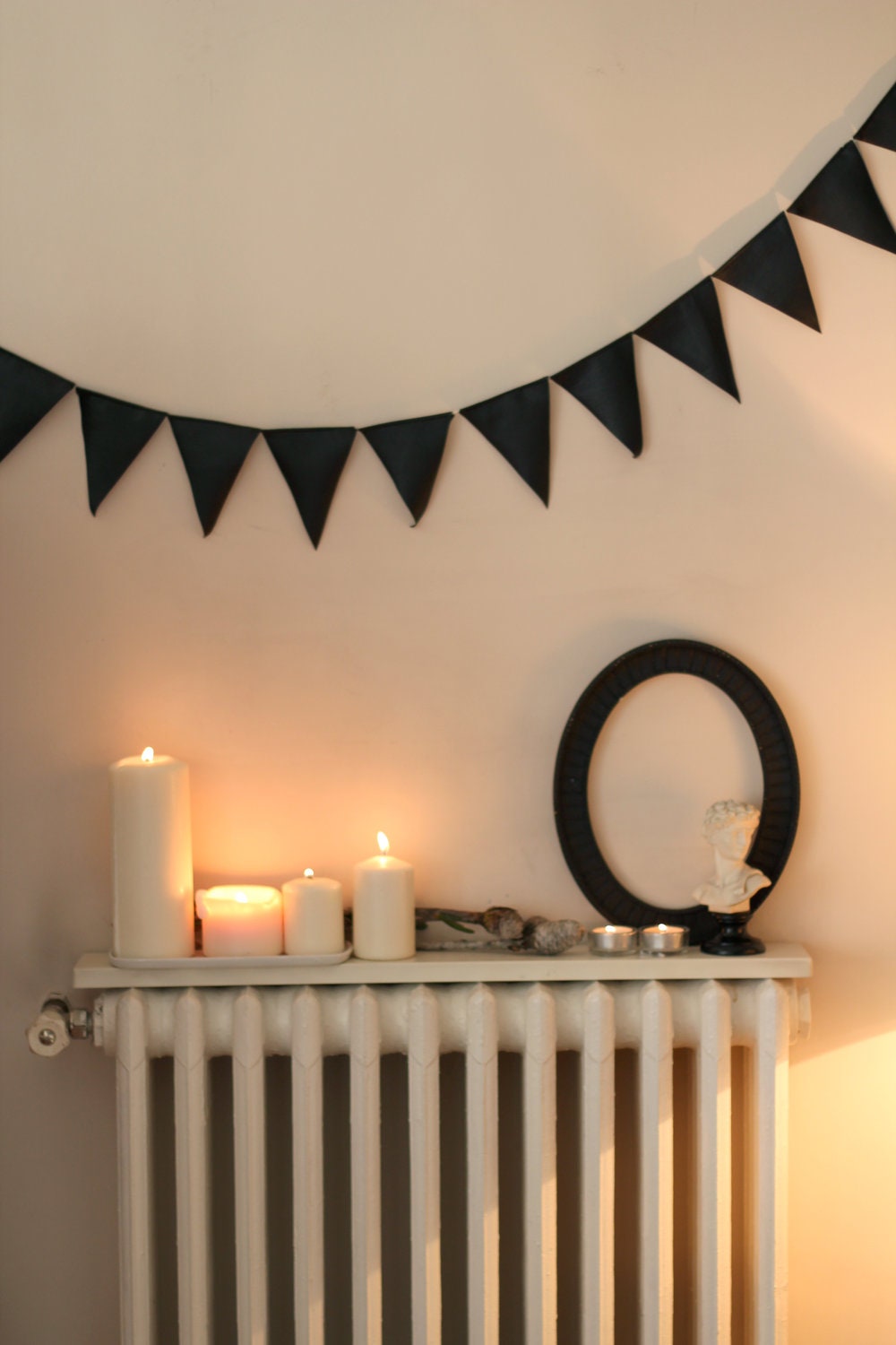 Black garland