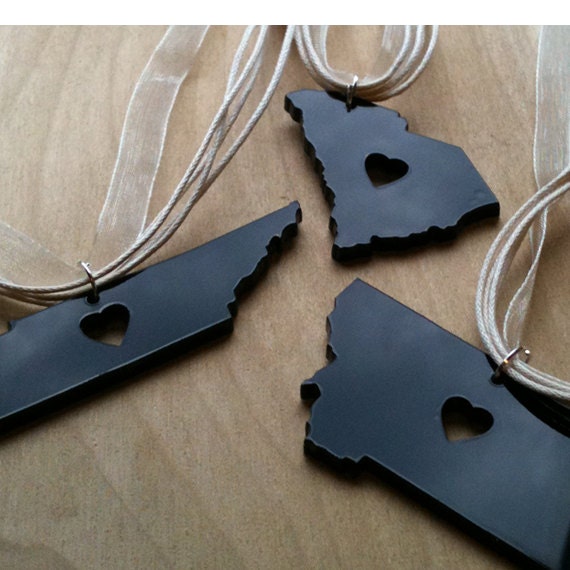 State Outline Heart Pendant, Your Choice of State and Color