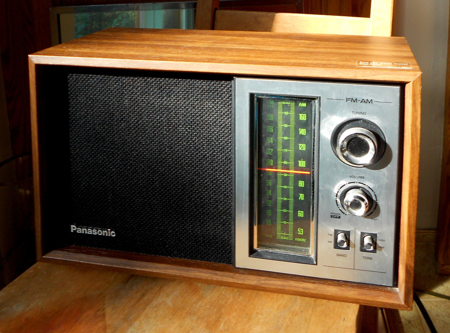 woodgrain adio