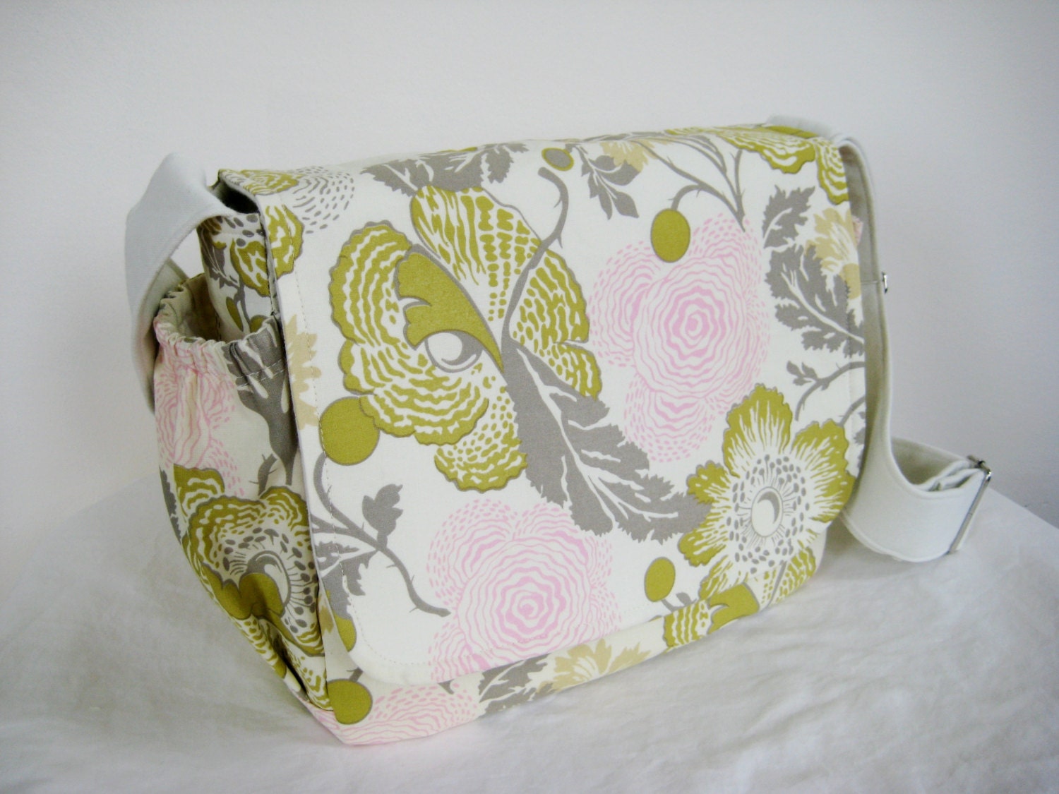 Diaper Bag, Messenger Bag, Cross Body Bag, Amy Butler Poppy Print