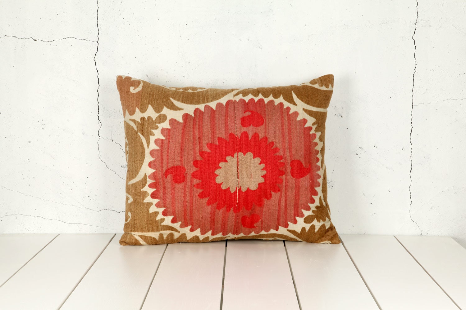 handmade vintage suzani pillow cover - 23.23" x 28.35" - FAST shipment with UPS - 02758-125