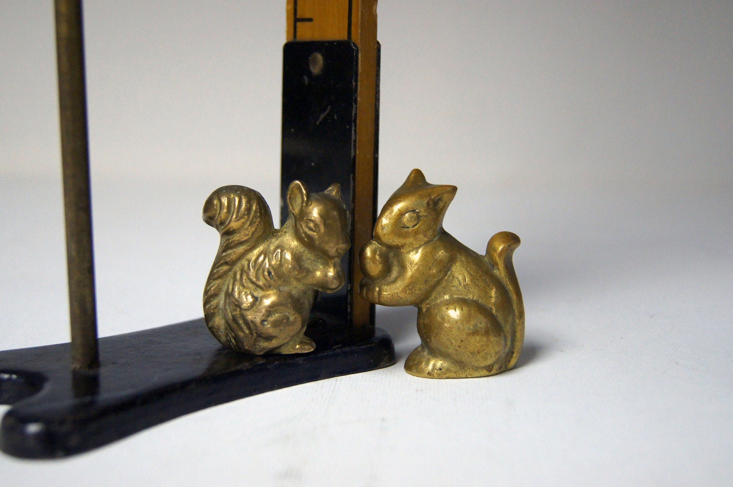 Vintage Brass Squirrel Duo